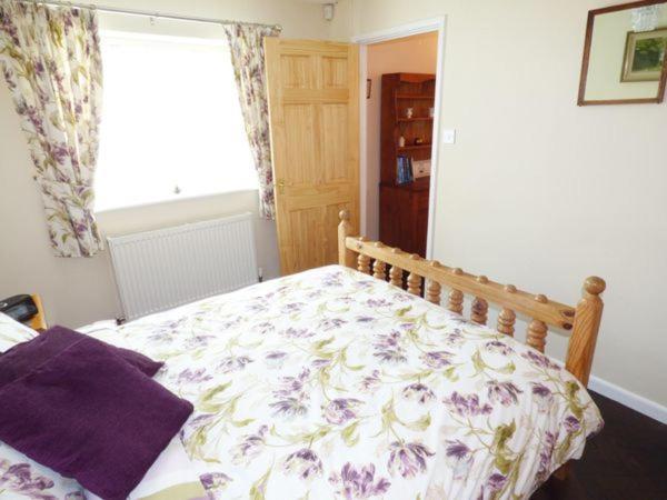 The Packing House Villa Severn Stoke Bagian luar foto